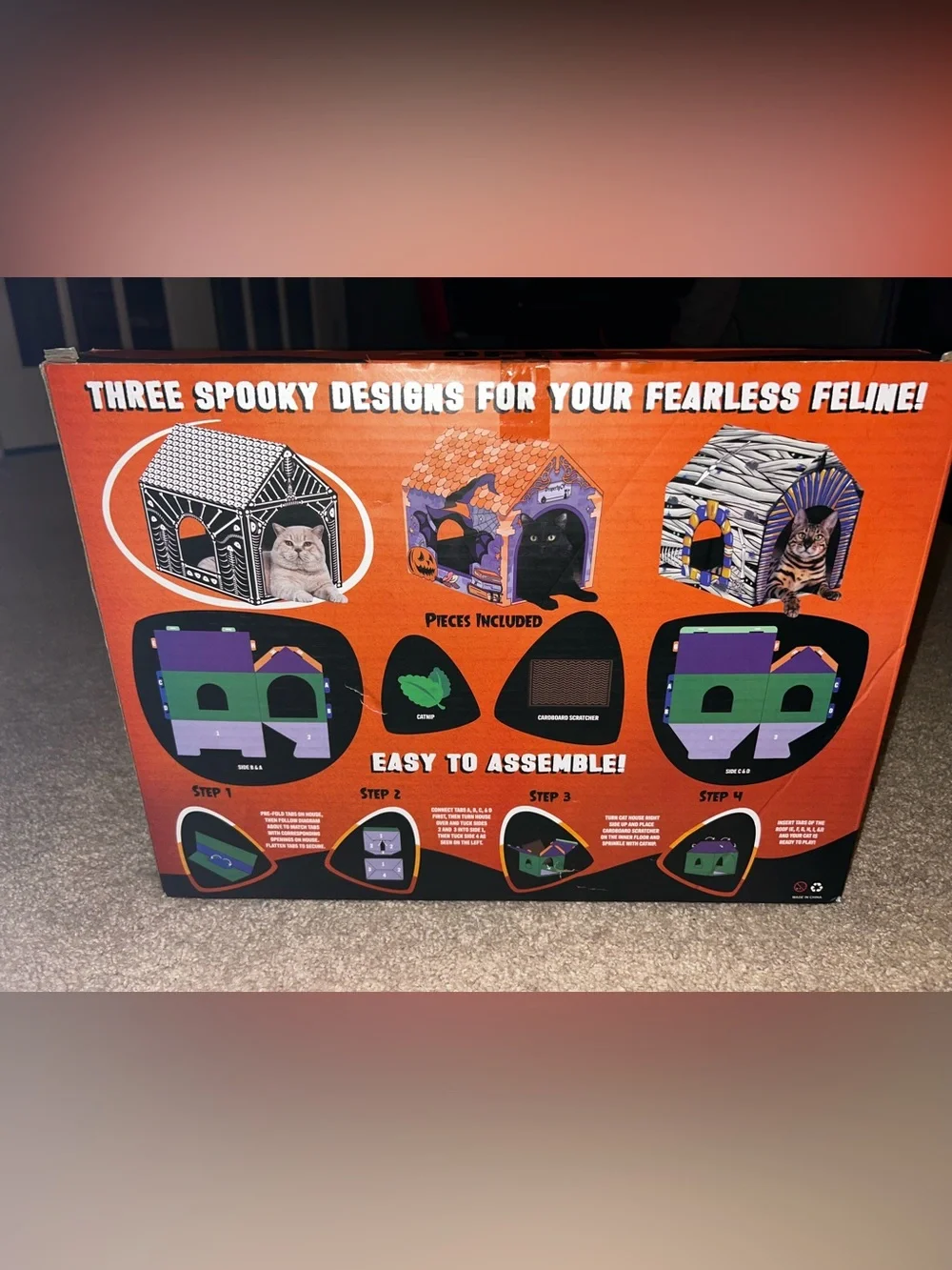 Fun Spooky Halloween Jack o' Lantern Cat House w/ Scratching Pad. Cat Toy